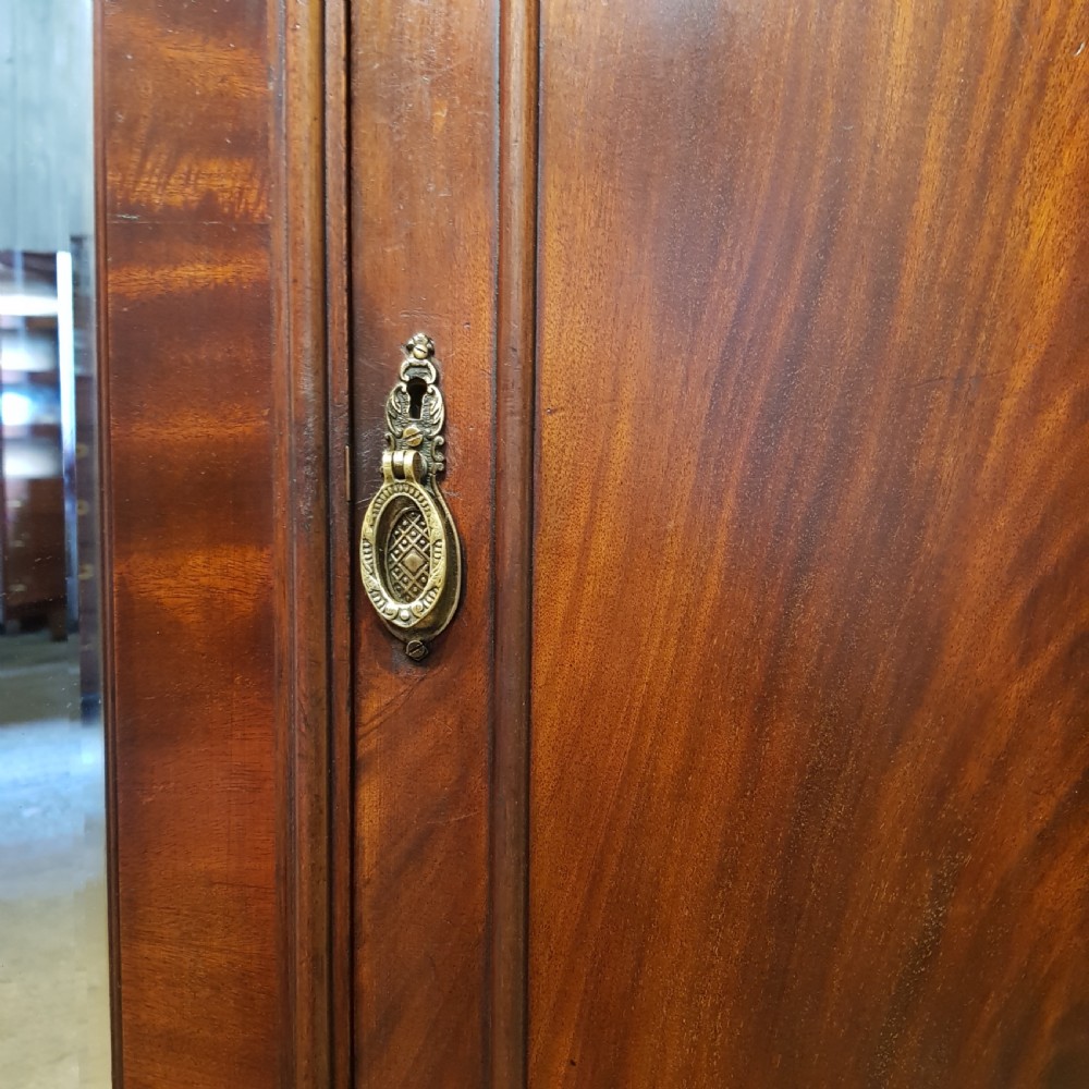 ANTIQUE  EDWARDIAN MAHOGANY TRIPLE WARDROBE  with secret drawer C1900 View VII
