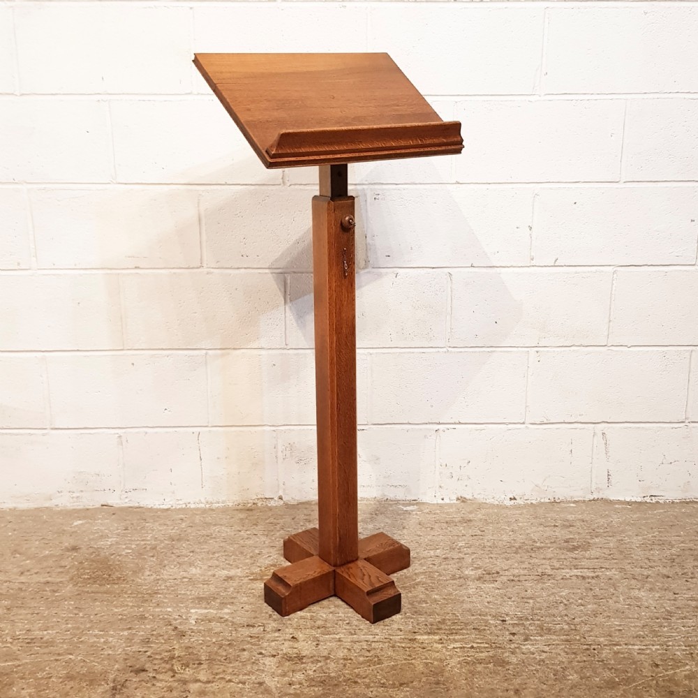 ANTIQUE ARTS & CRAFTS GOLDEN OAK LECTERN C1900