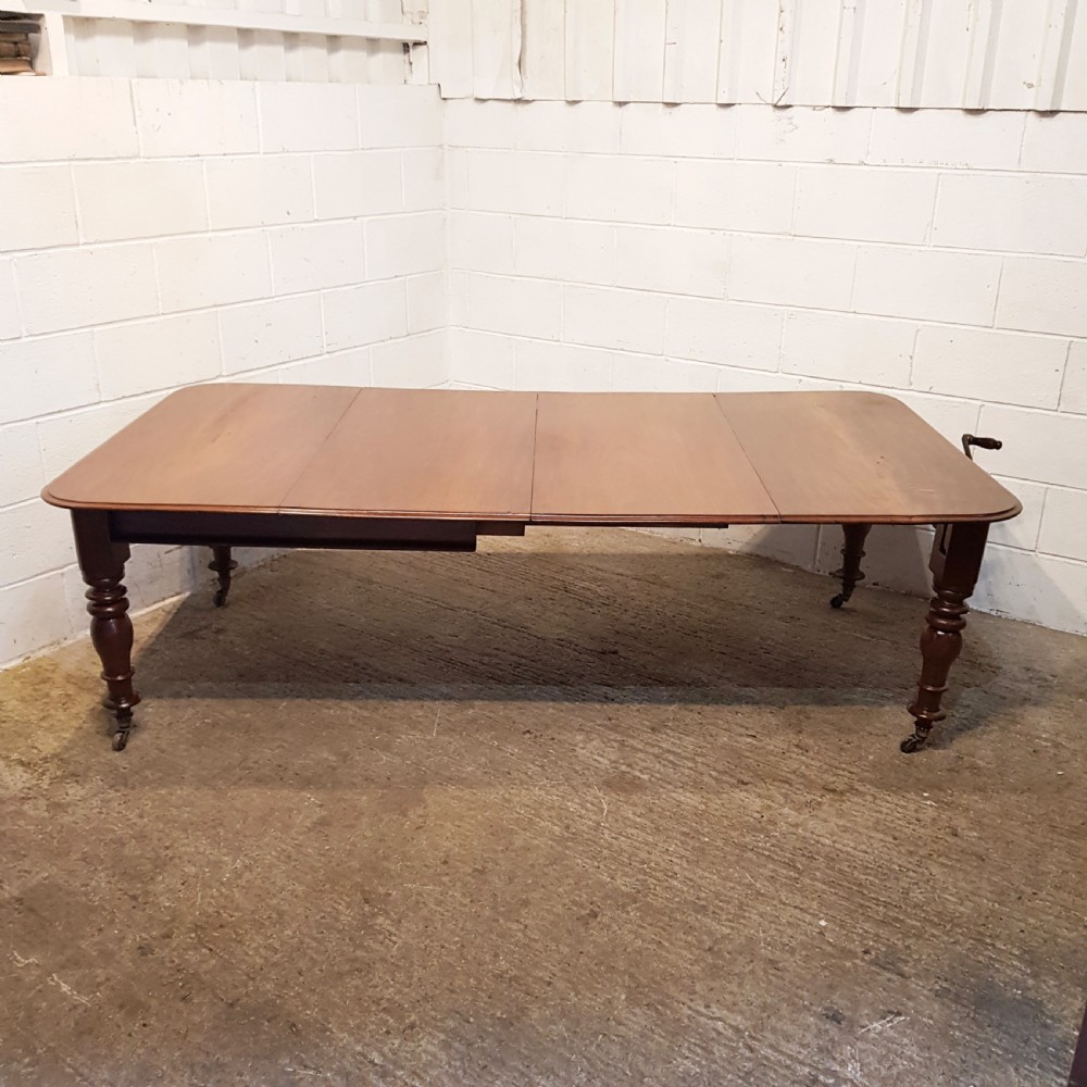ANTIQUE VICTORIAN MAHOGANY EXTENDING DINING TABLE C1880 View II