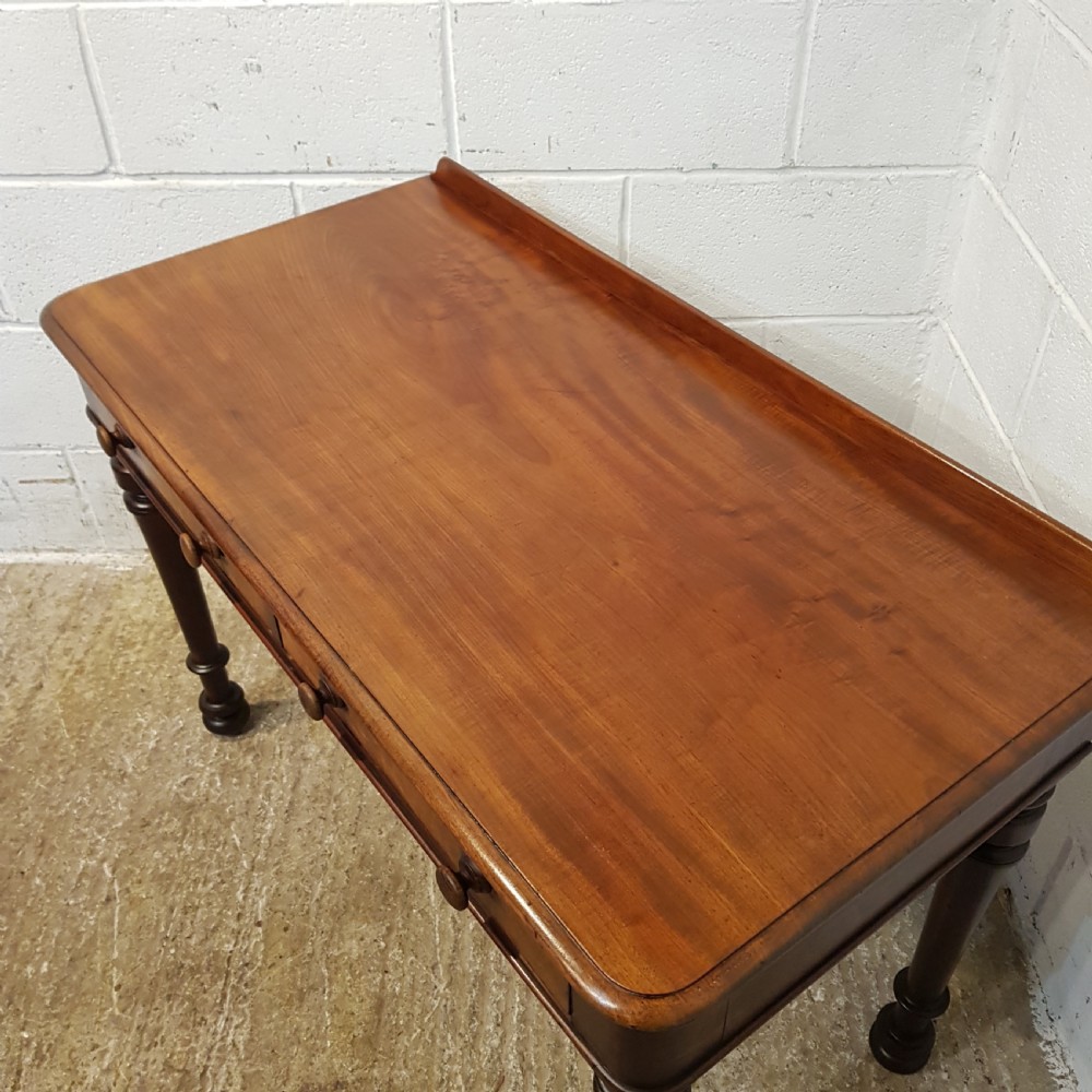 ANTIQUE EARLY VICTORIAN MAHOGANY SIDE TABLE C1840 View II
