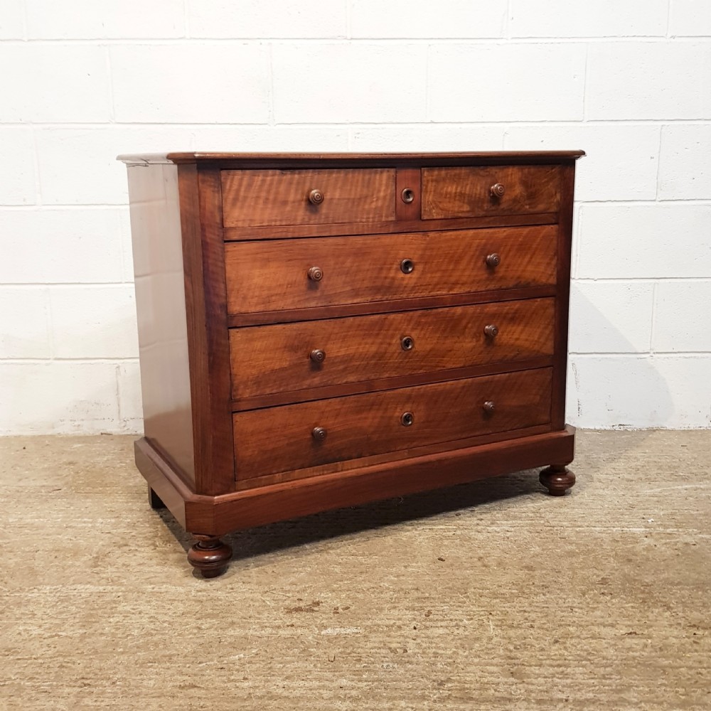 ANTIQUE 19TH CENTURY FLEMISH MAHOGANY CHEST OF DRAWERS C1880 View V