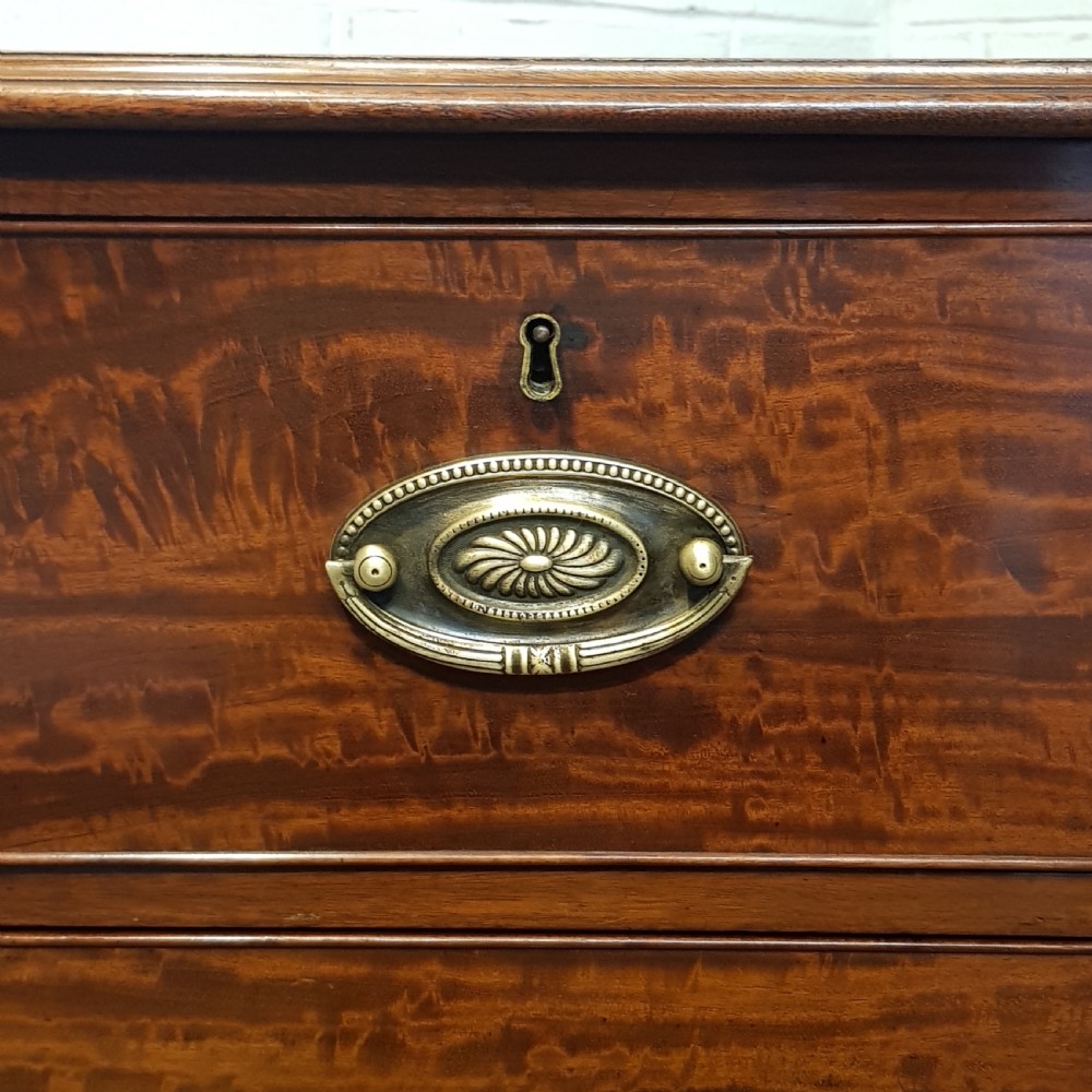 ANTIQUE 18TH CENTURY MAHOGANY CHEST OF DRAWERS C1780 View III