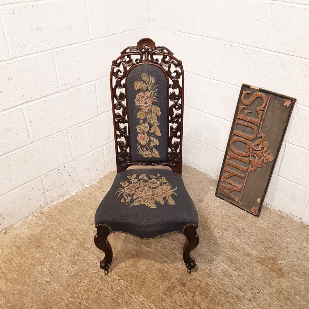 ANTIQUE VICTORIAN GOTHIC CARVED OAK HALL CHAIR C1880