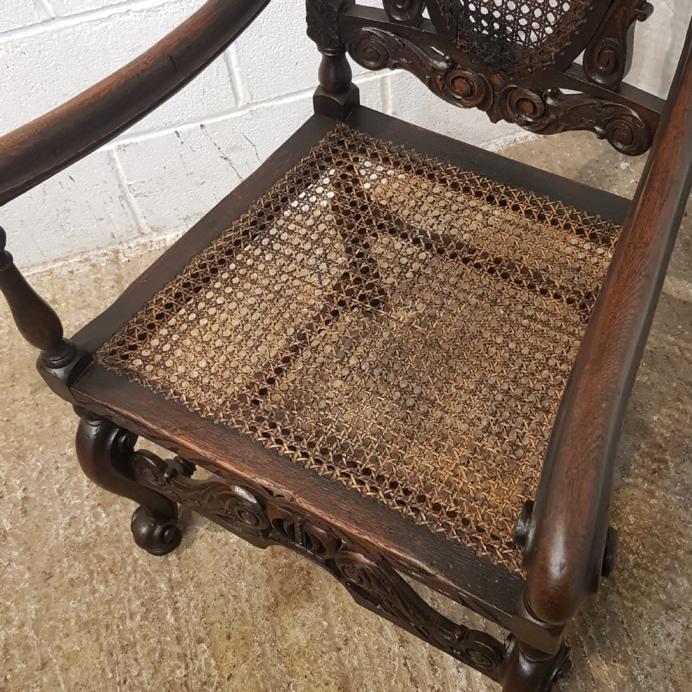 ANTIQUE 19TH CENTURY ENGLISH CARVED OAK THRONE CHAIR C1880 View II