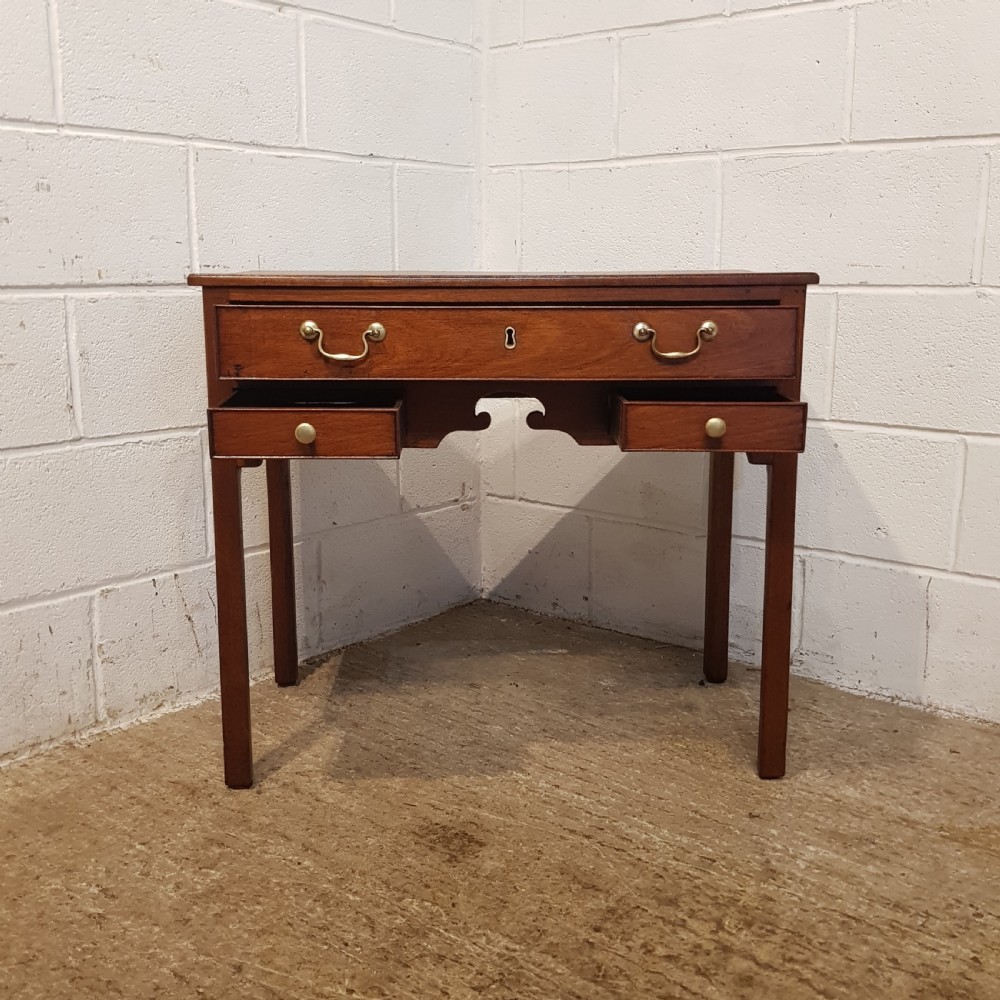 ANTIQUE 18TH CENTURY ENGLISH MAHOGANY LOWBOY LADIES WRITING TABLE C1780 View VIII