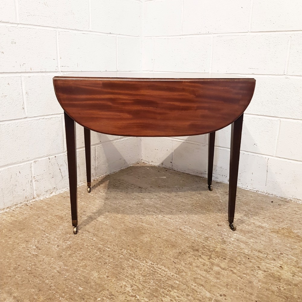 ANTIQUE REGENCY MAHOGANY Y PEMBROKE TABLE C1820 View II