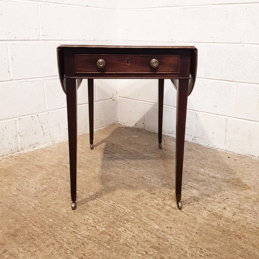 ANTIQUE REGENCY MAHOGANY Y PEMBROKE TABLE C1820 View III