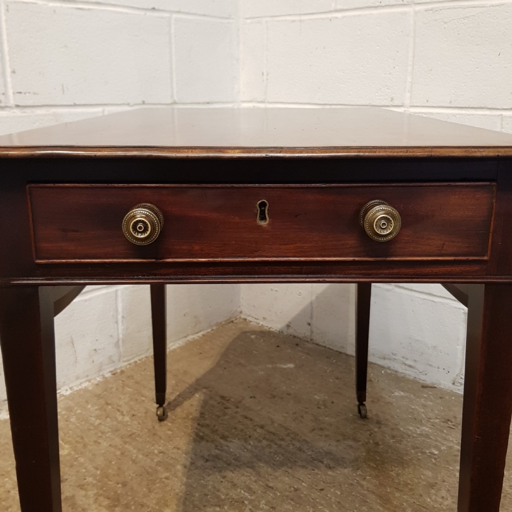 ANTIQUE REGENCY MAHOGANY Y PEMBROKE TABLE C1820 View VII
