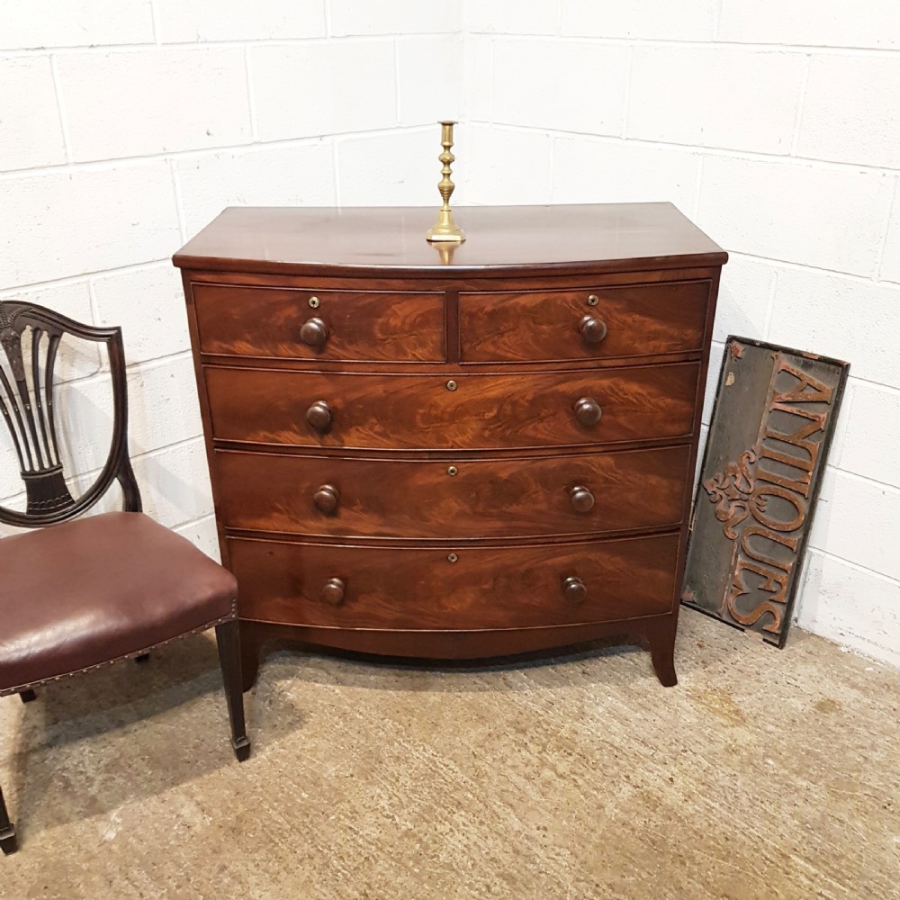 ANTIQUE MID  VICTORIAN MAHOGANY BOW FRONT CHEST OF DRAWERS C1860