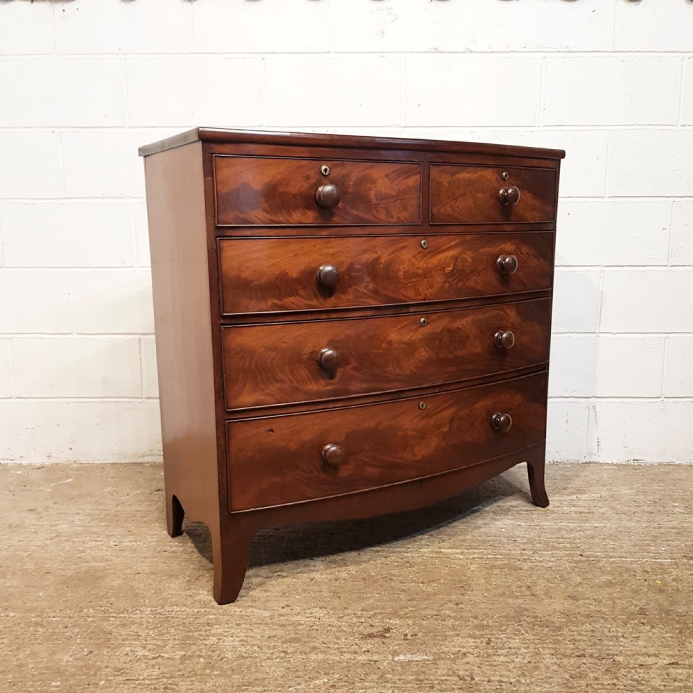 ANTIQUE MID  VICTORIAN MAHOGANY BOW FRONT CHEST OF DRAWERS C1860 View II