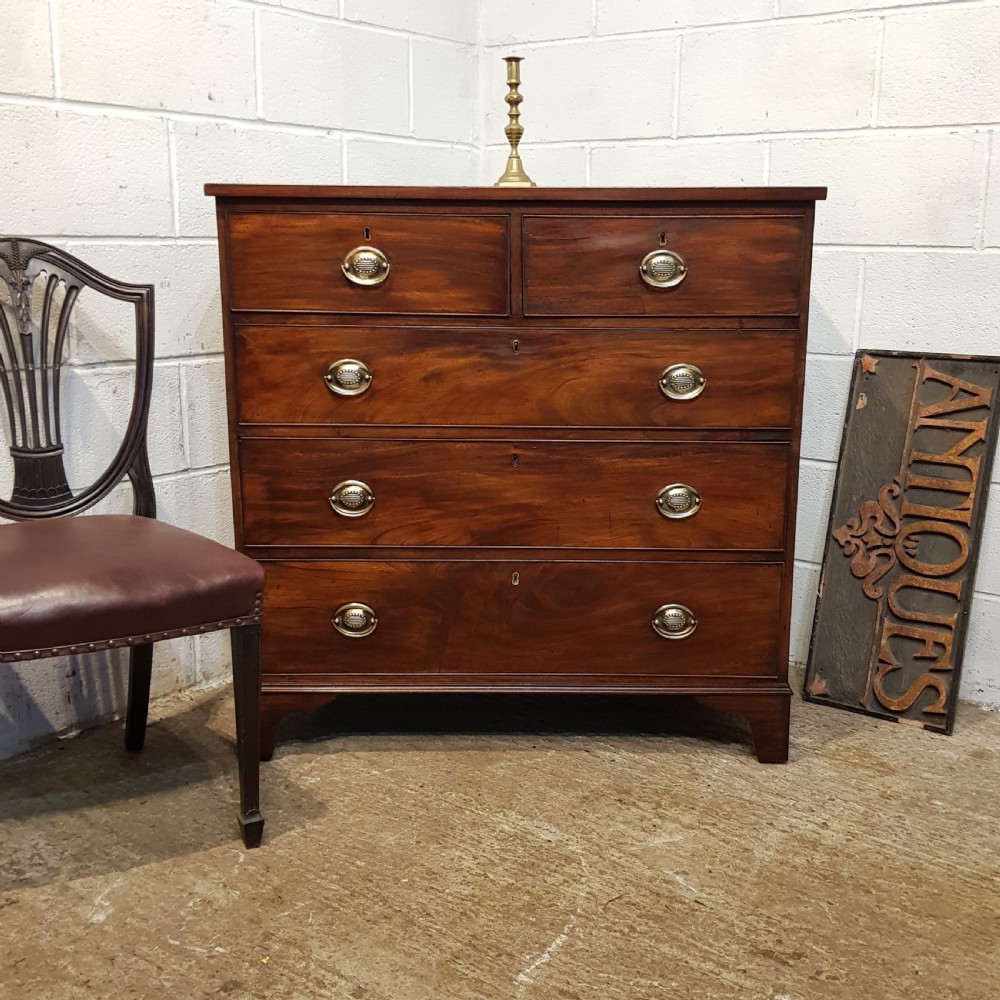 ANTIQUE REGENCY MAHOGANY CHESTOF DRAWERS C1820