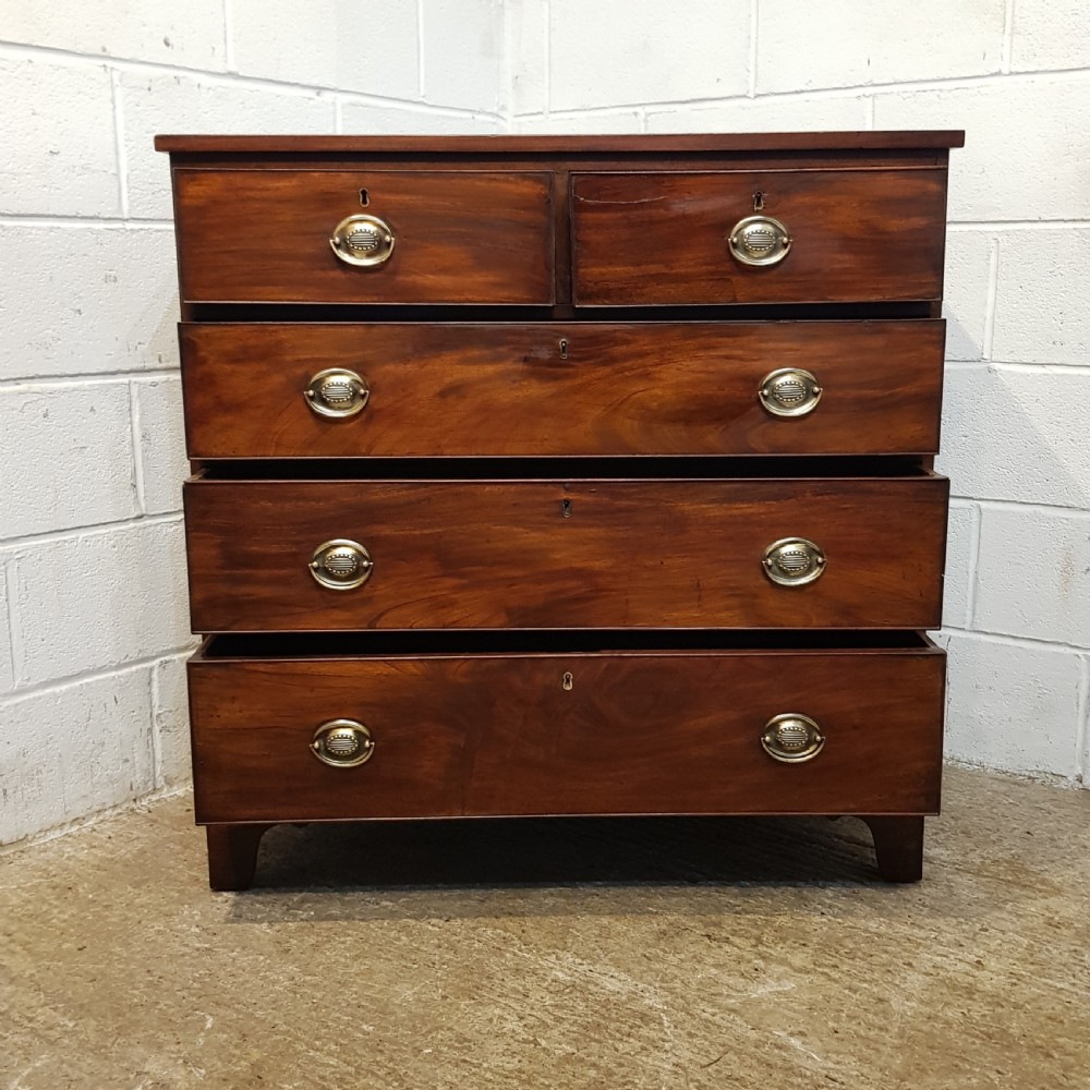 ANTIQUE REGENCY MAHOGANY CHESTOF DRAWERS C1820 View II