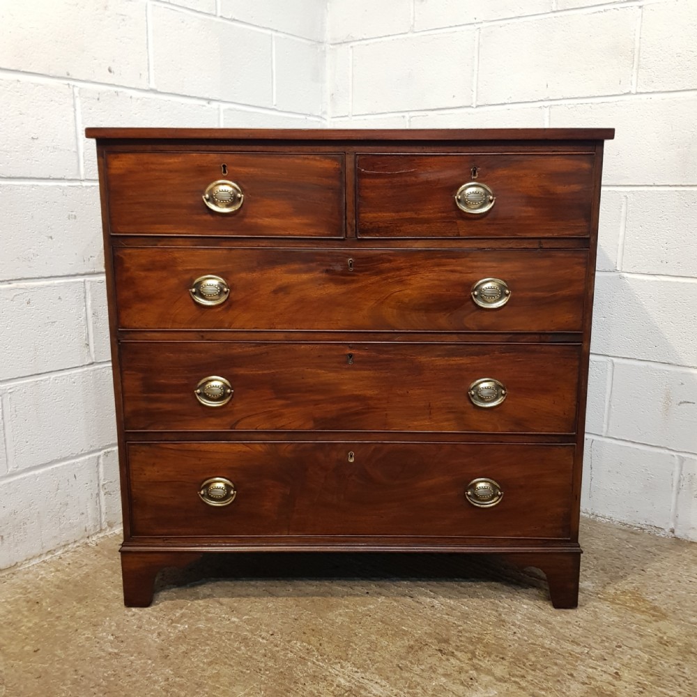 ANTIQUE REGENCY MAHOGANY CHESTOF DRAWERS C1820 View V