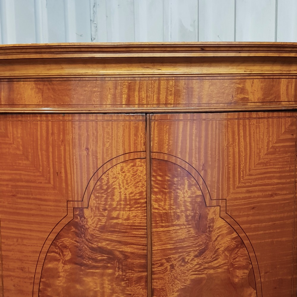 ANTIQUE VICTORIAN SATINWOOD TRIPLE WARDROBE COMPACTUM C1880 View II