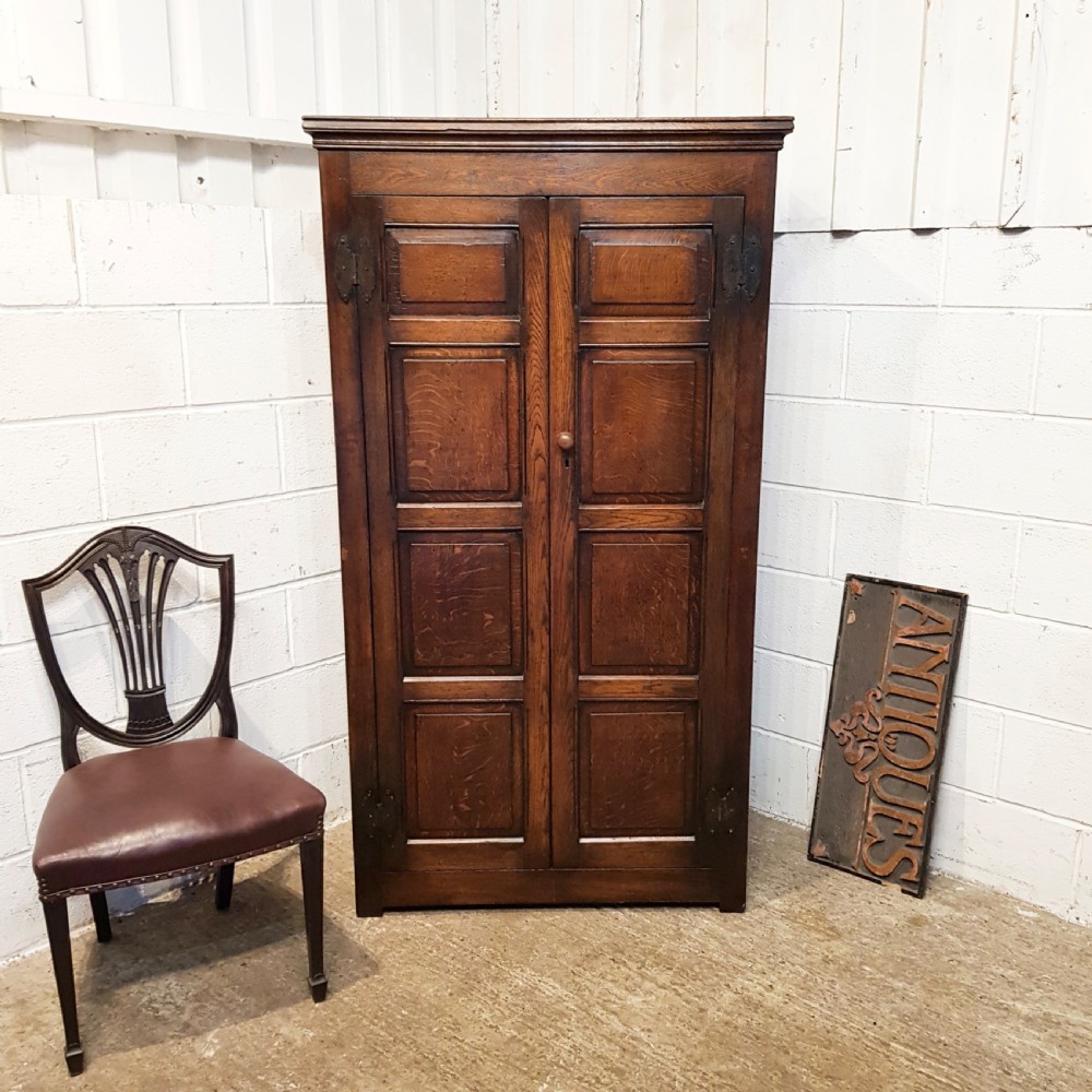 ANTIQUE EDWARDIAN SOLID JOINED OAK SINGLE WARDROBE C1900