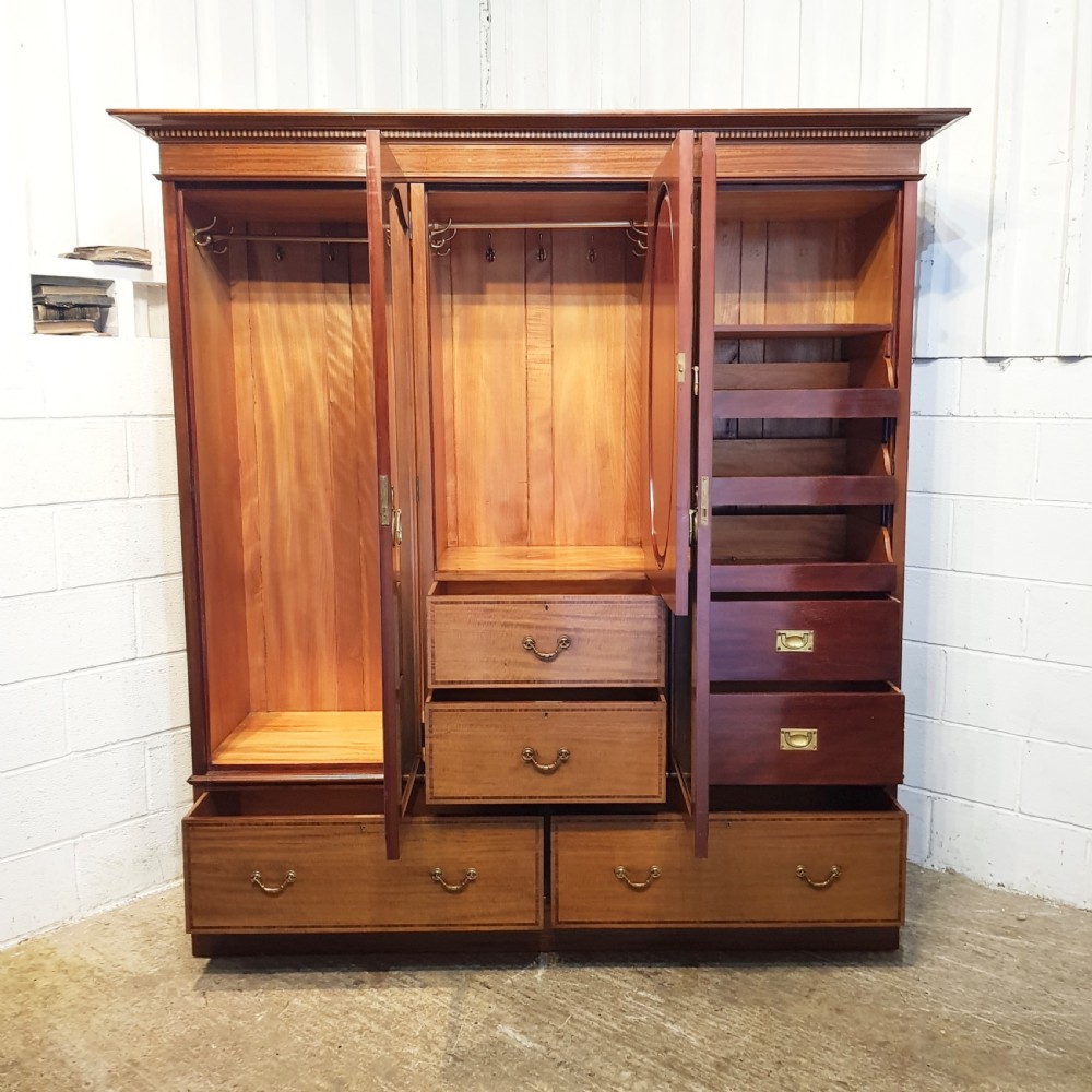 ANTIQUE LATE VICTORIAN MAHOGANY TRIPLE WARDROBE COMPACTUM C1890 View V