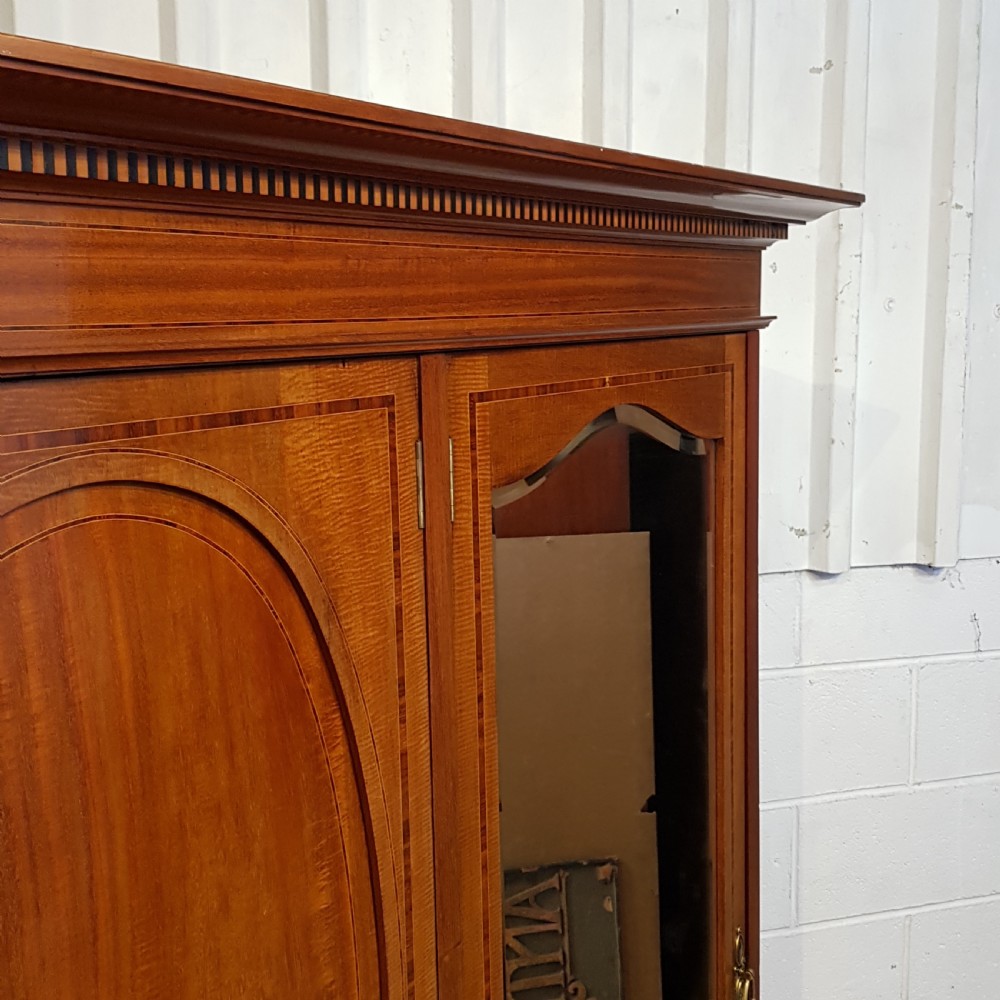 ANTIQUE LATE VICTORIAN MAHOGANY TRIPLE WARDROBE COMPACTUM C1890 View VII