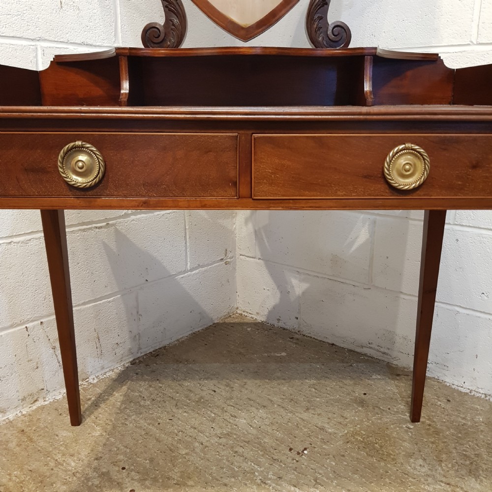 ANTIQUE  REGENCY MAHOGANY DRESSING TABLE C1820 View II