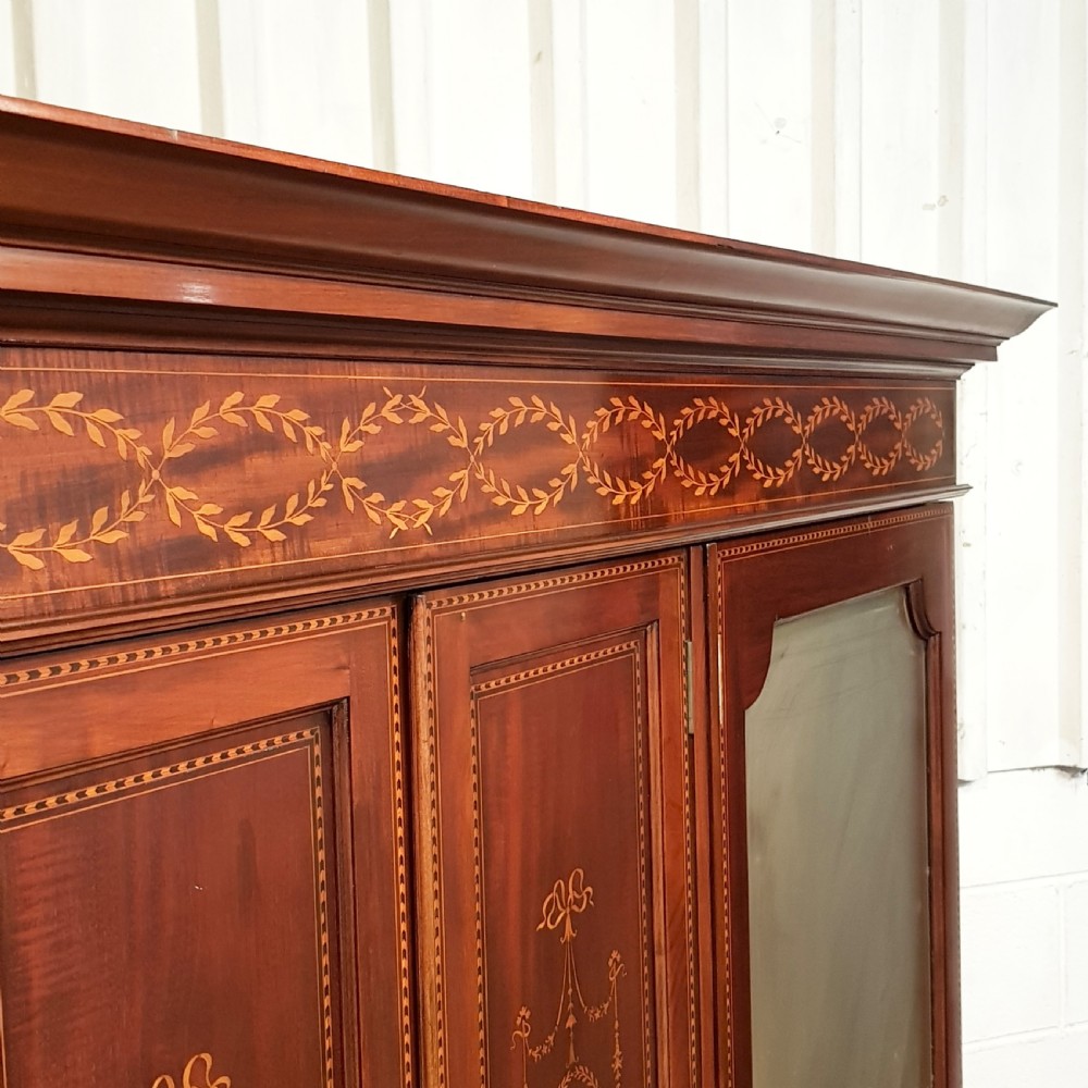 ANTIQUE EDWARDIAN INLAID MAHOGANY TRIPLE WARDROBE COMPACTUM C190 View III