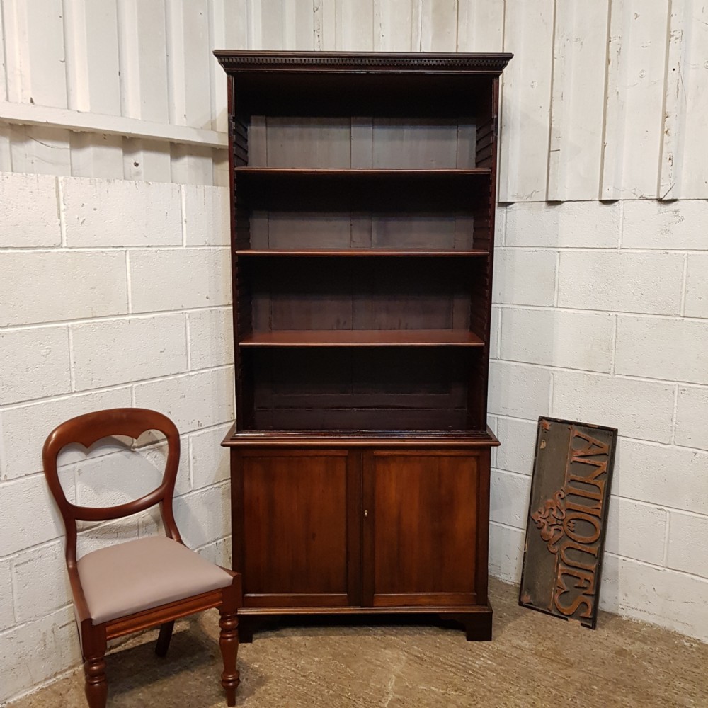 ANTIQUE 18TH  CENTURY MAHOGANY OPEN BOOKCASE ON CUPBOARD C1780