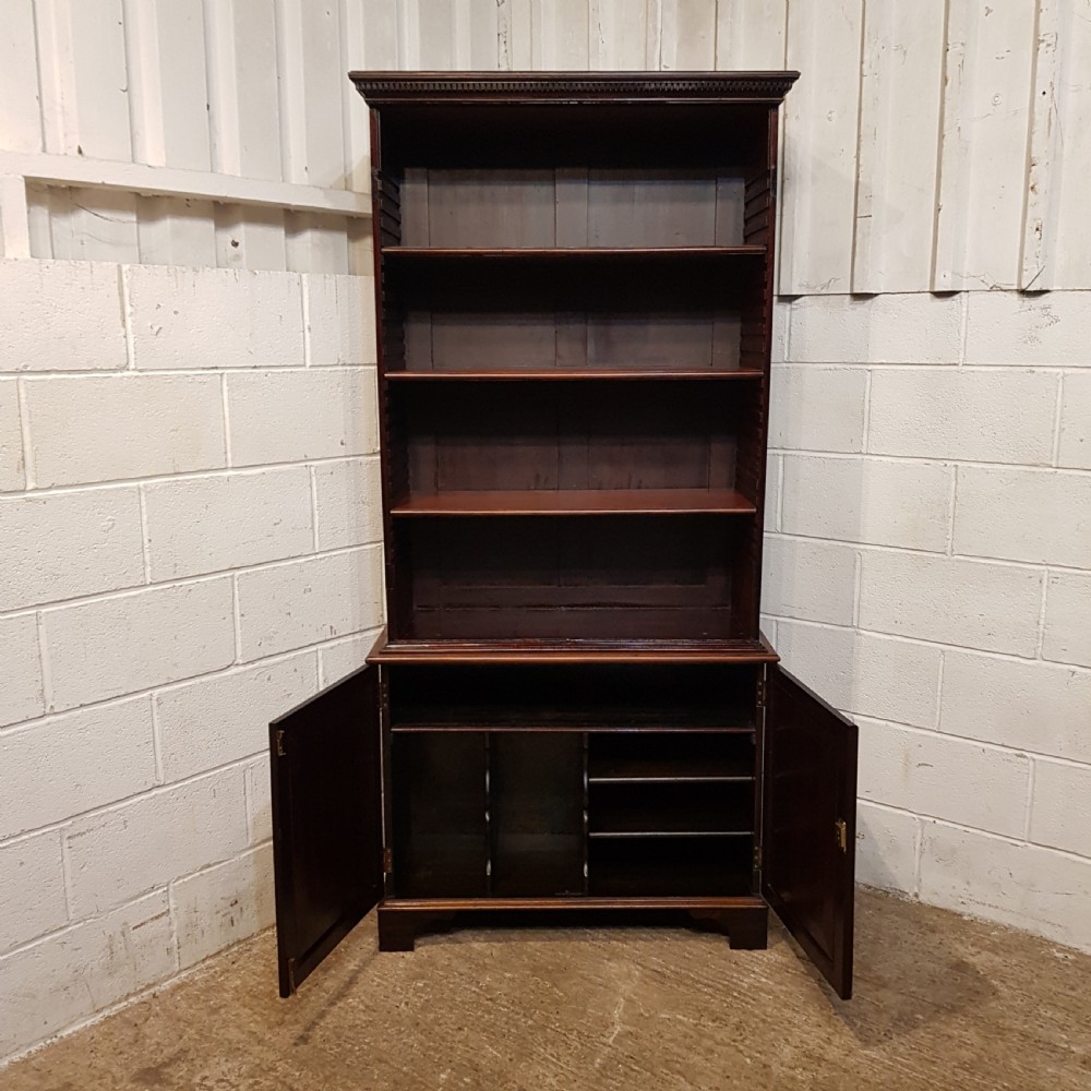 ANTIQUE 18TH  CENTURY MAHOGANY OPEN BOOKCASE ON CUPBOARD C1780 View VII
