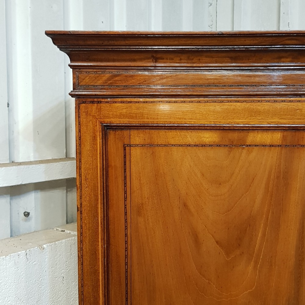 ANTIQUE 18TH CENTURY MAHOGANY DOUBLE WARDROBE C1780 View III