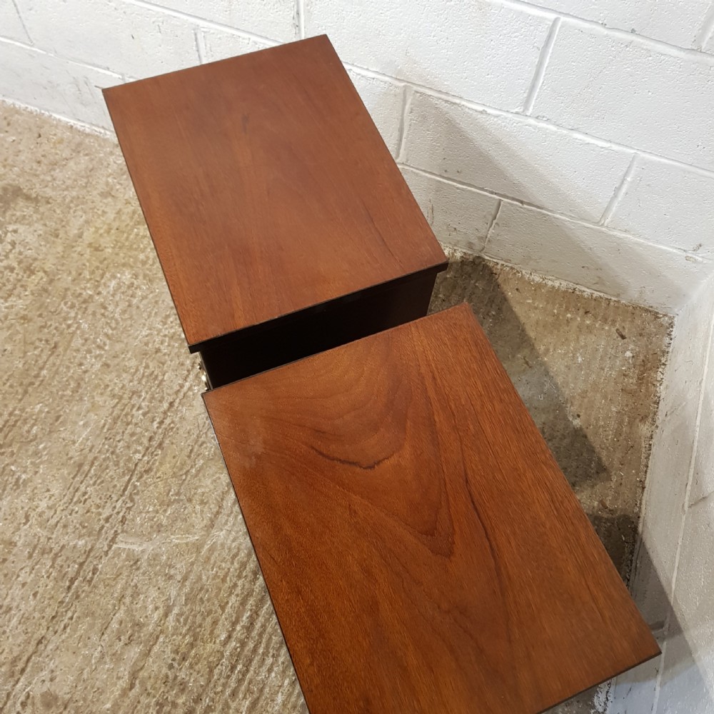 ANTIQUE PAIR MAHOGANY BEDSIDE CABINETS C1920 View VI