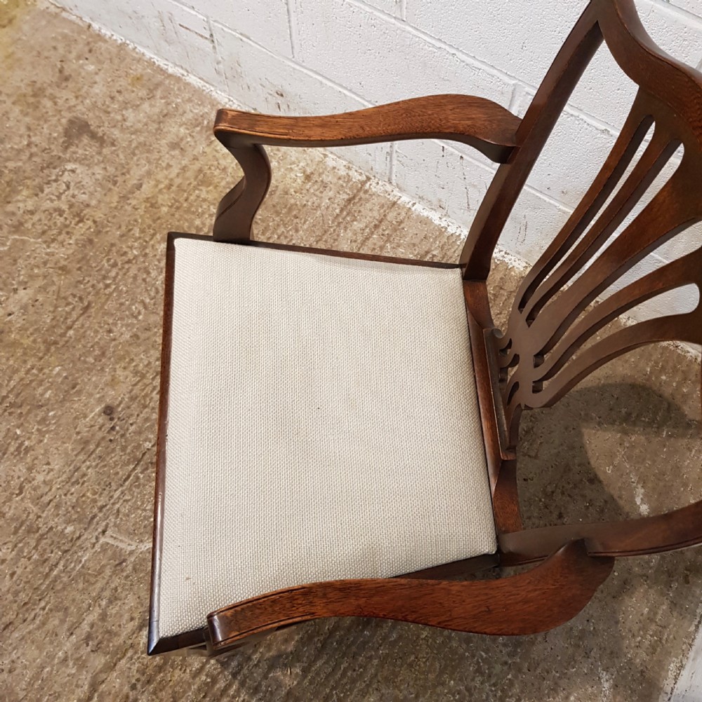 ANTIQUE 18TH CENTURY SET EIGHT MAHOGANY DINING CHAIRS C1780. View IV