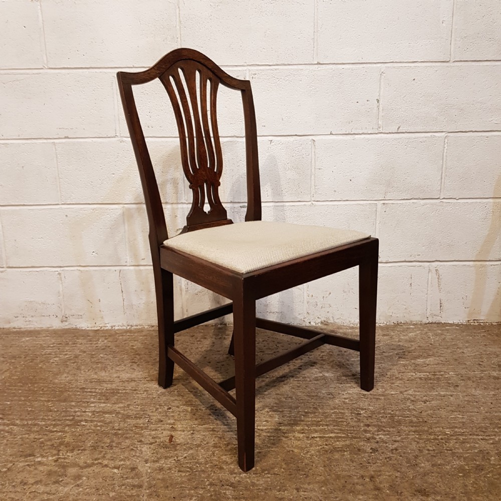ANTIQUE 18TH CENTURY SET EIGHT MAHOGANY DINING CHAIRS C1780. View VIII