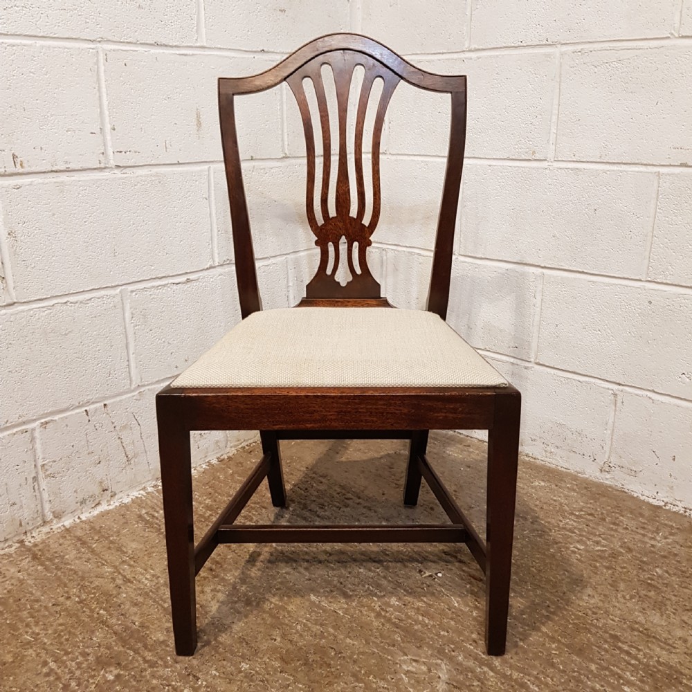 ANTIQUE 18TH CENTURY SET EIGHT MAHOGANY DINING CHAIRS C1780. View XI