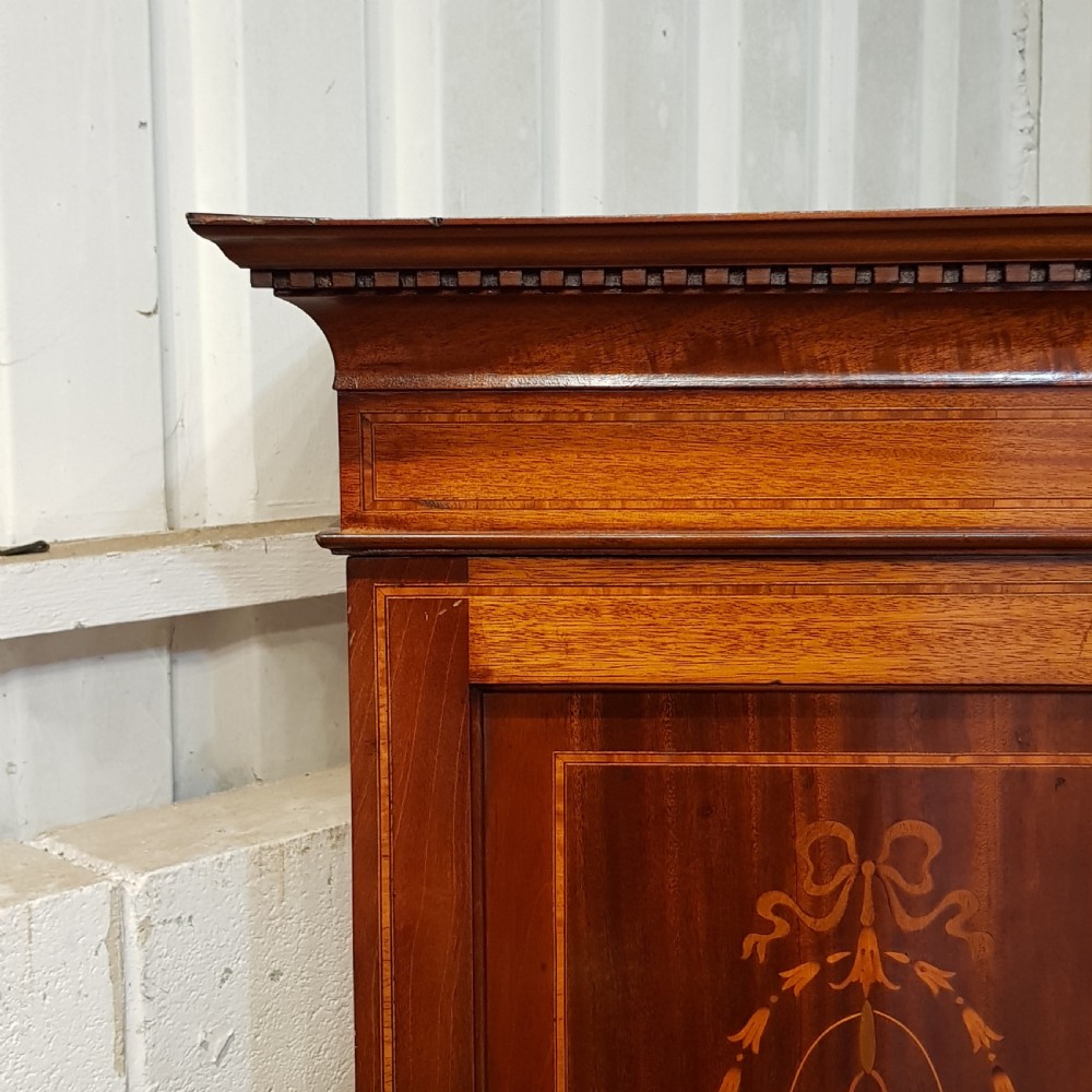 ANTIQUE EDWARDIAN INLAID SMALL MAHOGANY TRIPLE WARDROBE C1900 View IV