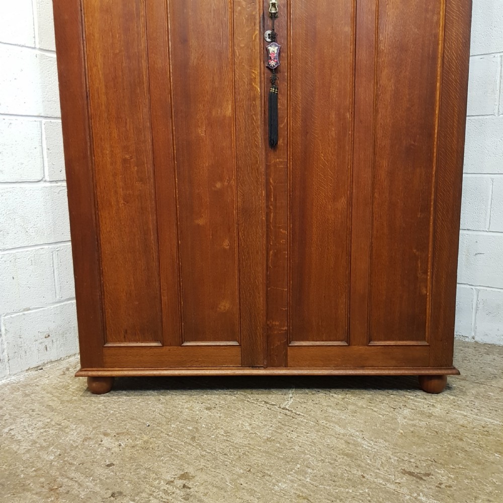ANTIQUE VICTORIAN OAK DOUBLE WARDROBE C1880 View III