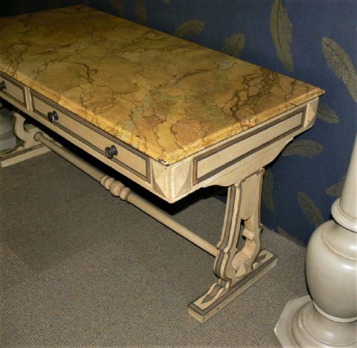 VICTORIAN SOFACOFFEE TABLE - ADDITIONAL PHOTO 2