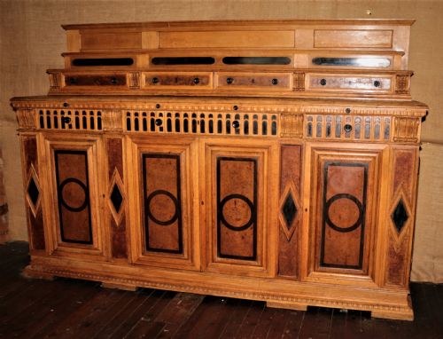 fig 1. An oak Arts and Crafts sideboard.