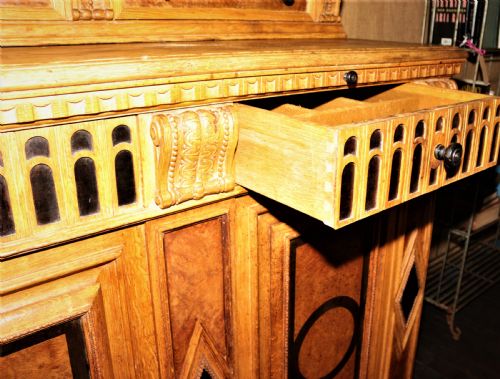 fig 2. An oak Arts and Crafts sideboard.