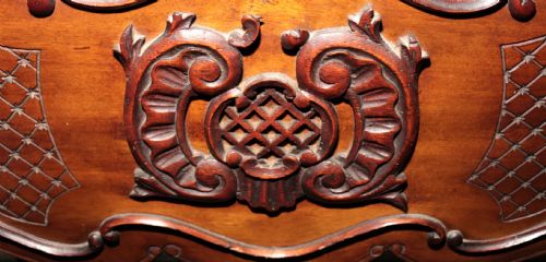 FRENCH STYLE DISPLAY CABINET - ADDITIONAL PHOTO 3