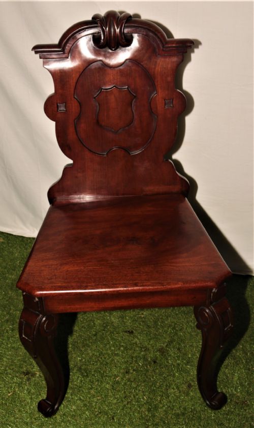 A PAIR OF VICTORIAN HALL CHAIRS - ADDITIONAL PHOTO 4