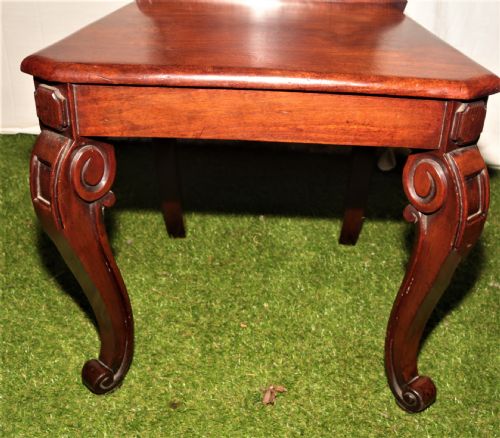 A PAIR OF VICTORIAN HALL CHAIRS - ADDITIONAL PHOTO 5