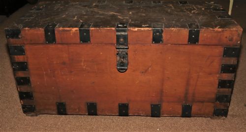 Victorian Trunk
