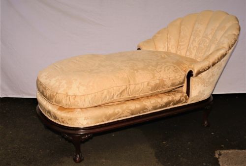 Victorian Day Bed.