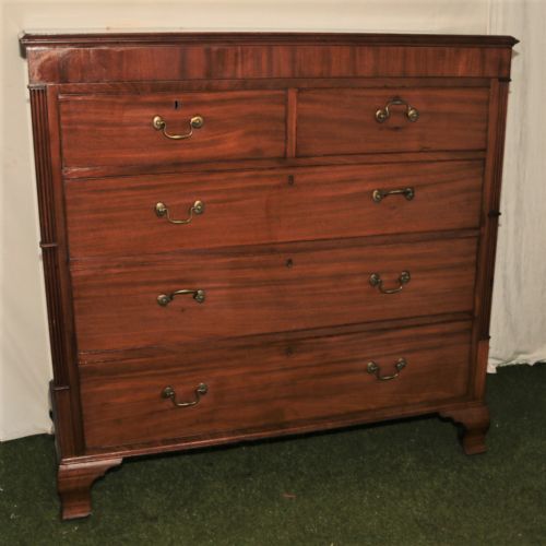 Georgian, Large Mahogany Chest.