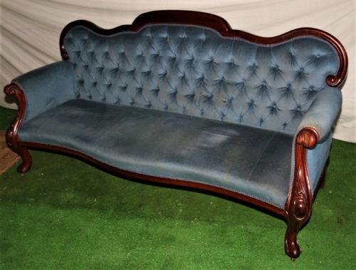 Victorian Mahogany Couch.