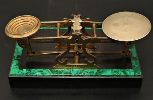 MALACHITE POSTAL SCALE - ADDITIONAL PHOTO 1