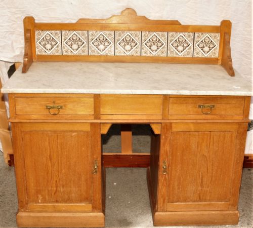 Victorian Washstand.