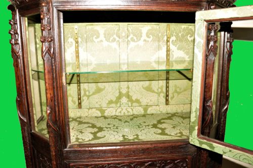 ANTIQUE OAK CABINET - ADDITIONAL PHOTO 10