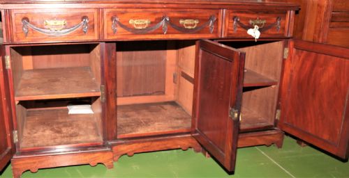 VICTORIAN DRESSING TABLE AND BEDSIDE CABINET - ADDITIONAL PHOTO 6