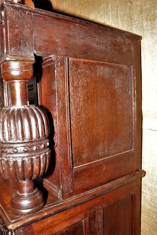 PERIOD OAK COURT CUPBOARD CIRCA 15801600 - ADDITIONAL PHOTO 20