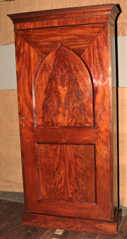Victorian Mahogany Cupboard.