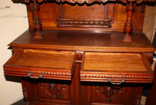 CONTINENTAL CARVED CABINET - ADDITIONAL PHOTO 4