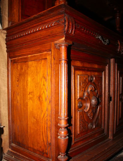 CONTINENTAL CARVED CABINET - ADDITIONAL PHOTO 5